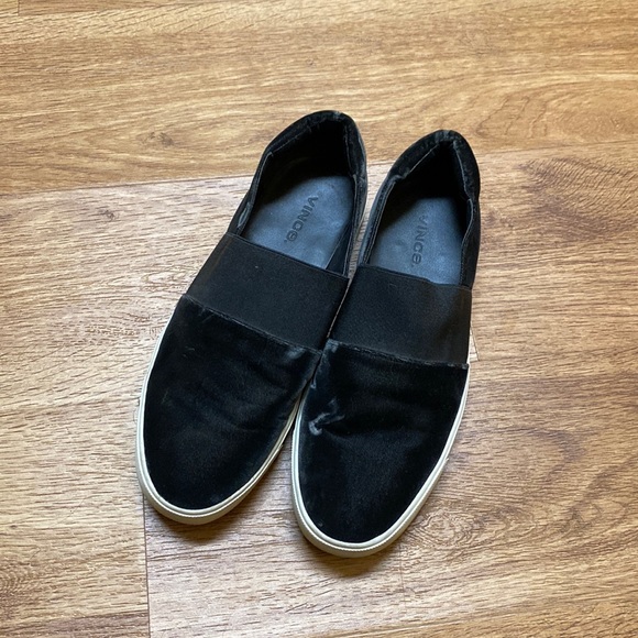 Vince Sneakers - Picture 1 of 5